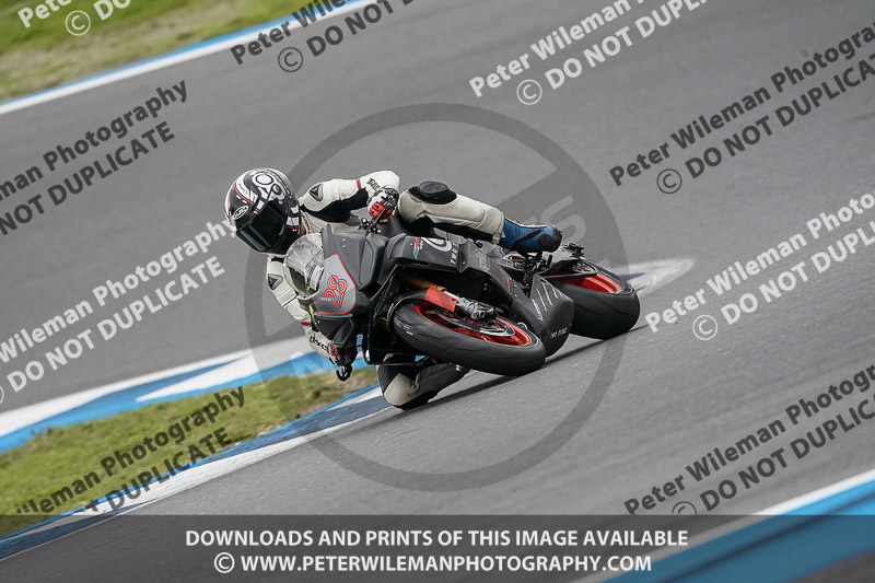 estoril;event digital images;motorbikes;no limits;peter wileman photography;portugal;trackday;trackday digital images